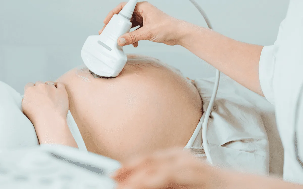 Consulta para diagnóstico prenatal especializado